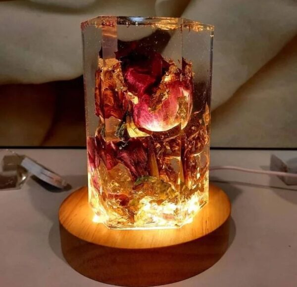 rose resin lamp